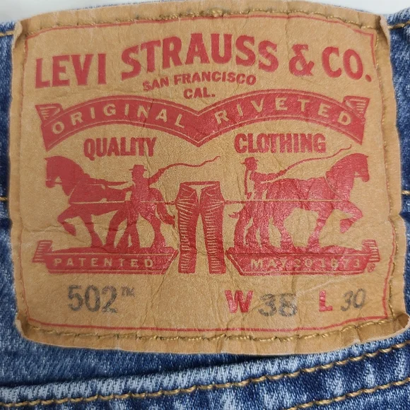 Levi's Jeans 502 Taper Fit Five Pockets Medium Wash Blue Size 36 x 30 - Picture 7 of 11